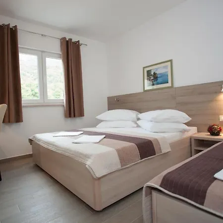 Apartment Bota *